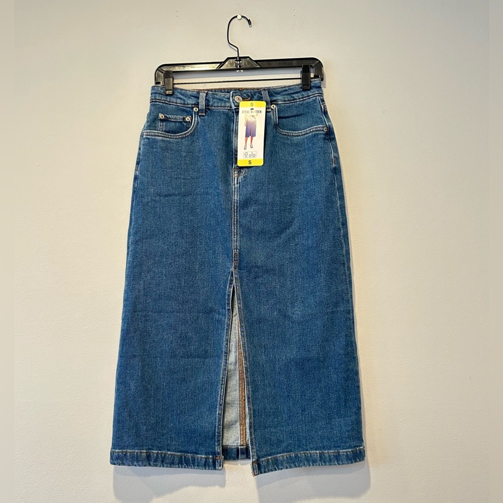 Steve Madden Ladies' Denim Midi Skirt, Size S - Picture 5 of 9